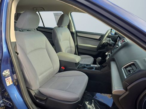 Used 2019 Subaru Outback 2.5i image 15