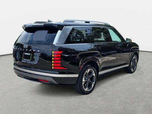 New 2026 Hyundai Palisade Limited FWD image 5