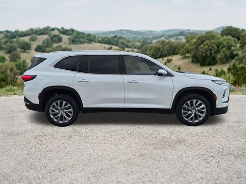 Used 2025 Buick Enclave Preferred w/ Super Cruise Package FWD image 13