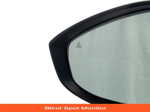 Used 2025 MAZDA MAZDA3 s image 12