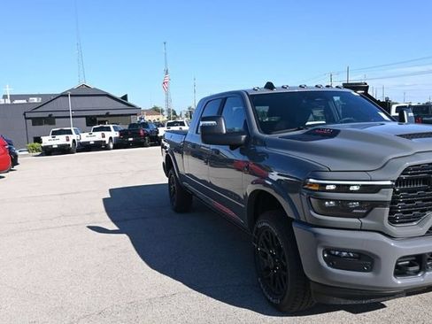 New 2027 RAM 2500 Limited AWD/4WD image 4