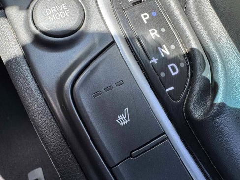 Used 2020 Hyundai Kona SEL Plus FWD image 31