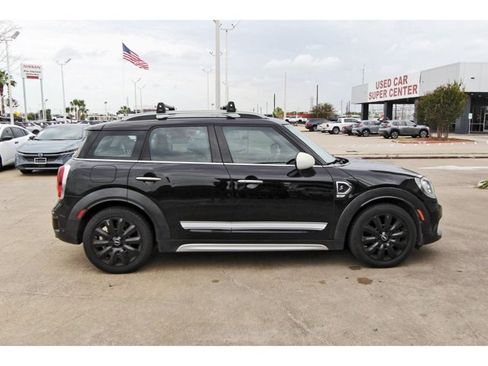Used 2018 MINI Cooper Countryman S FWD image 5