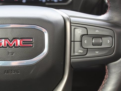 Used 2024 GMC Sierra 2500 AT4X w/ AT4X AEV Edition image 29