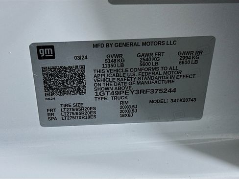 Used 2024 GMC Sierra 2500 AT4 w/ AT4 Premium Plus Package image 12