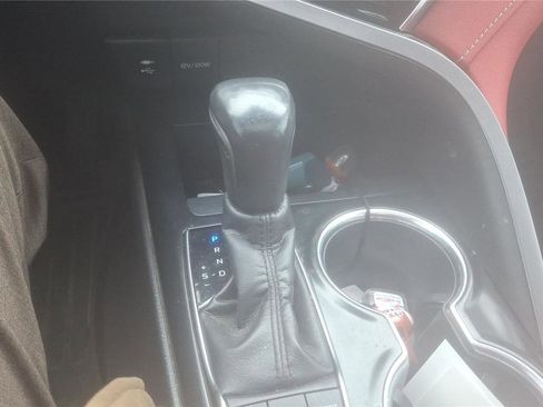 Used 2018 Toyota Camry XSE image 37