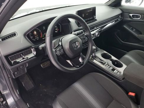 Certified 2025 Honda Civic Sport image 9