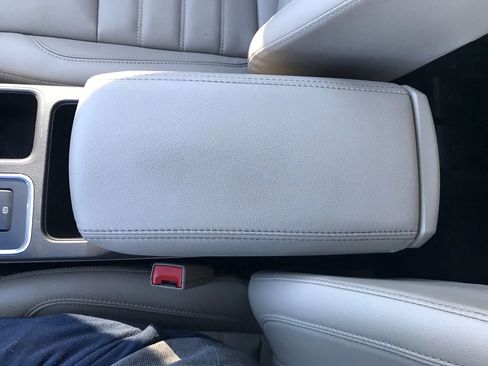 Used 2018 Ford Escape SEL w/ Ford Safe & Smart Package image 29