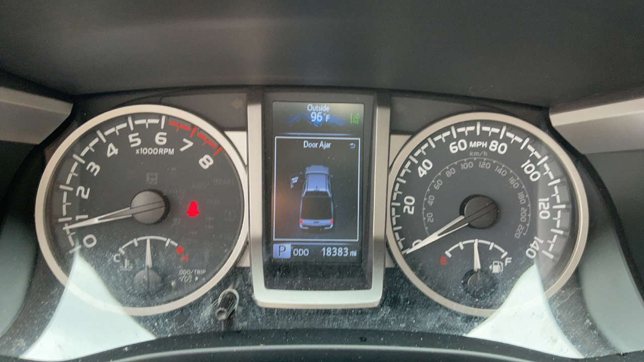 Used 2023 Toyota Tacoma SR5 RWD image 12