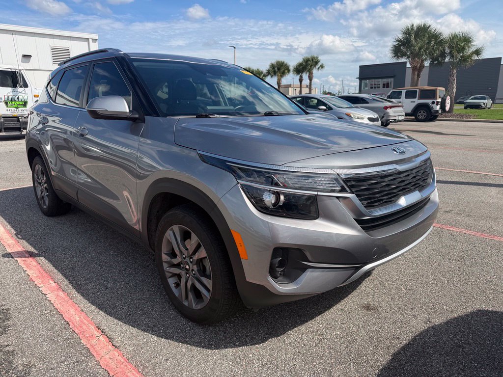 Used 2021 Kia Seltos S FWD image 1
