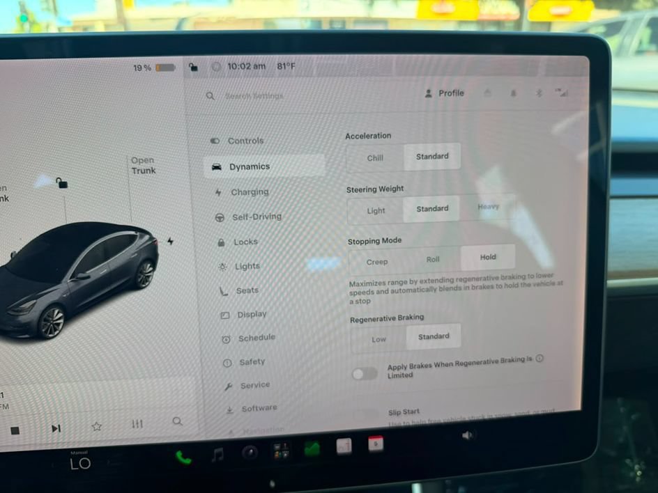 Used 2018 Tesla Model 3 Mid Range RWD image 32