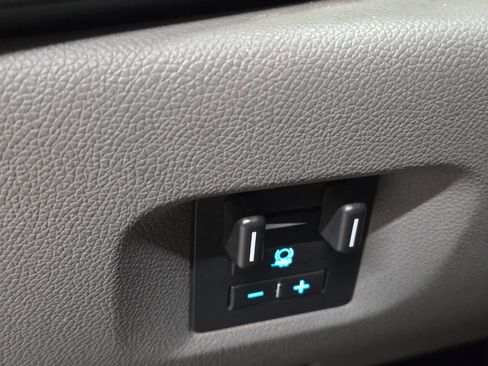 Used 2008 Chevrolet Silverado 2500 W/T image 26