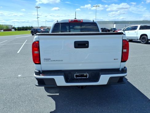 Certified 2022 Chevrolet Colorado LT w/ LT Convenience Package AWD/4WD image 6