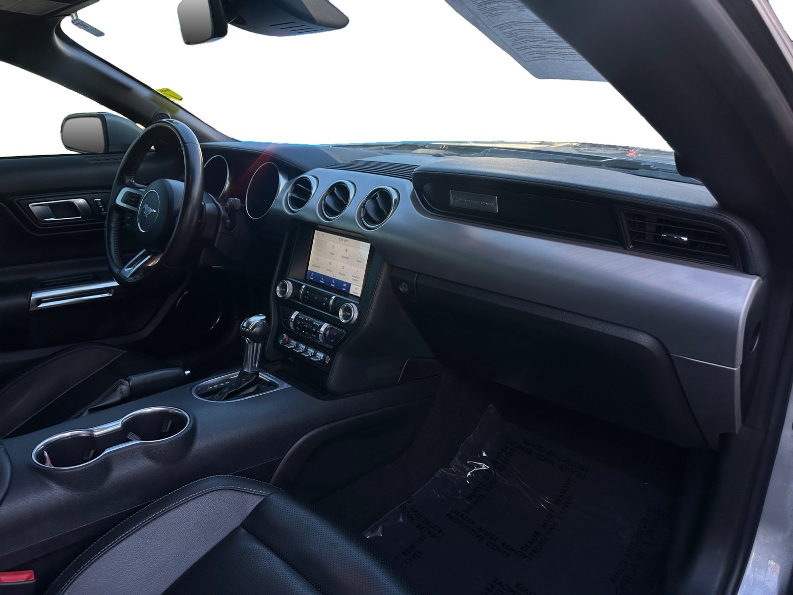 Used 2022 Ford Mustang Premium RWD image 10