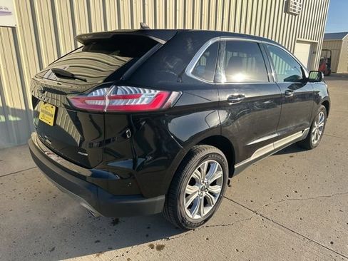 Used 2024 Ford Edge Titanium image 7