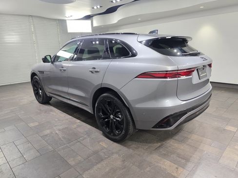 New 2026 Jaguar F-PACE R-Dynamic S image 4