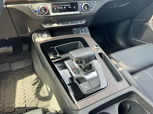 Certified 2023 Audi Q5 2.0T Premium Plus w/ Premium Plus Package image 39