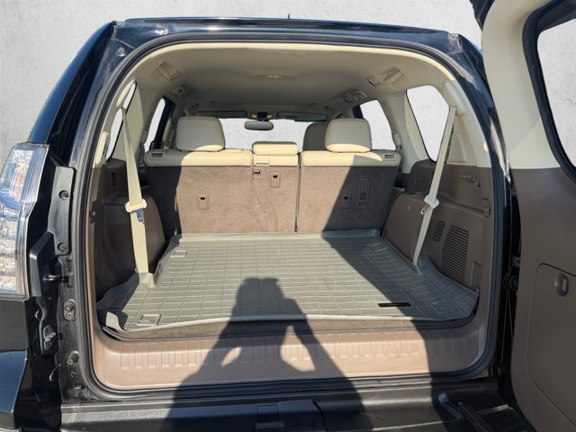 Used 2016 Lexus GX 460 Luxury AWD/4WD image 6