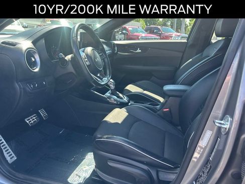 Used 2023 Kia Forte GT-Line FWD image 5