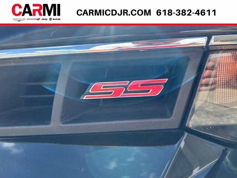 Used 2014 Chevrolet Camaro SS w/ SS Performance Package RWD image 8