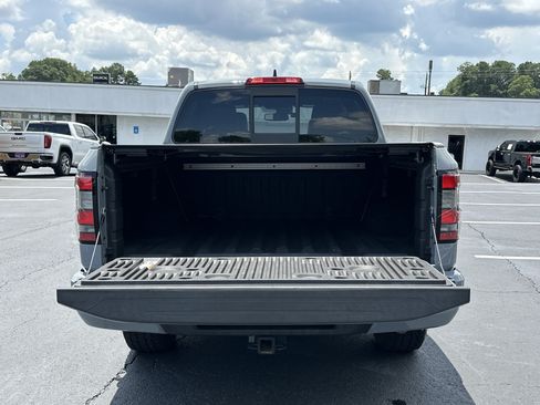 Used 2022 Nissan Frontier PRO-4X w/ Pro-4X Premium Package AWD/4WD image 14