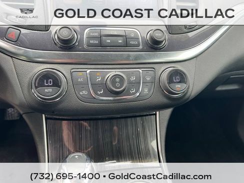 Used 2016 Chevrolet Impala LT FWD image 16