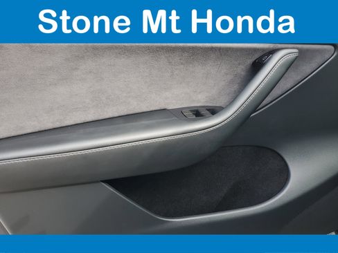 Used 2023 Tesla Model Y Long Range AWD/4WD image 22