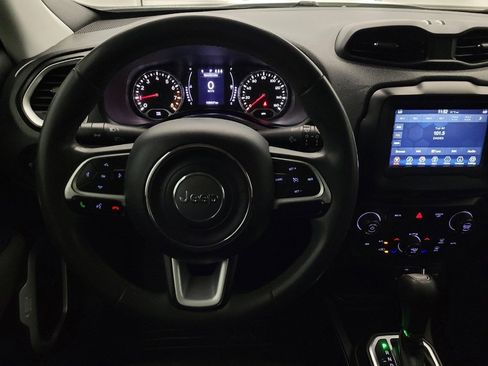 Used 2019 Jeep Renegade Latitude image 22