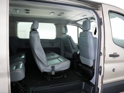 Used 2018 Ford Transit 350 XL RWD image 27