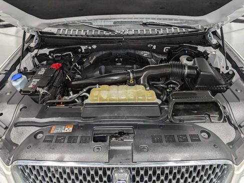 Used 2020 Lincoln Navigator Reserve w/ Luxury Package image 16