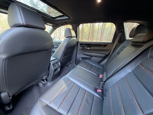 Used 2024 Honda CR-V Sport Touring image 15