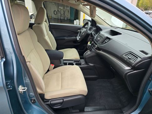 Used 2015 Honda CR-V LX image 11