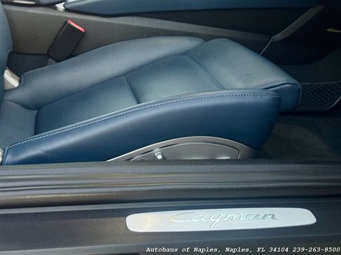 Used 2017 Porsche 718 Cayman RWD image 22