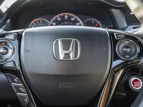 Used 2016 Honda Accord EX-L image 30