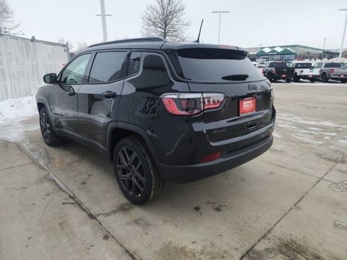 New 2026 Jeep Compass Latitude image 21