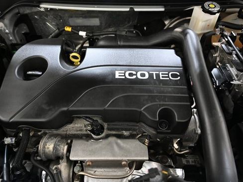 Used 2022 Chevrolet Equinox LT image 30