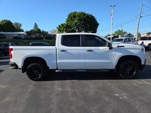 Used 2021 Chevrolet Silverado 1500 Custom Trail Boss w/ Realtree Special Edition AWD/4WD image 2
