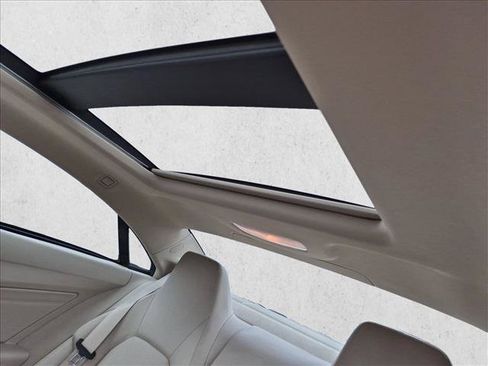 Used 2016 Mercedes-Benz E 400 Coupe image 17