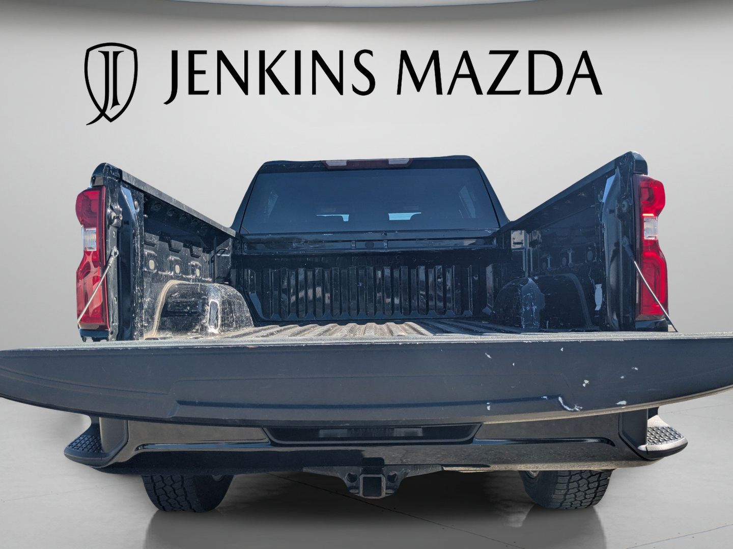 Used 2021 Chevrolet Silverado 1500 Custom AWD/4WD image 10