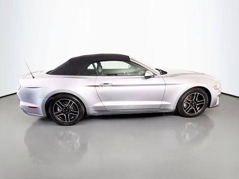 Used 2020 Ford Mustang Premium image 11
