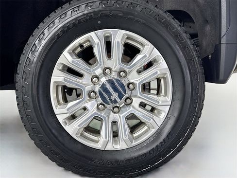 Used 2022 GMC Sierra 2500 Denali w/ Denali Ultimate Package image 28