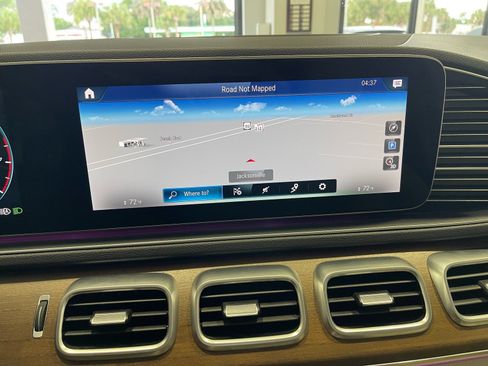 Used 2022 Mercedes-Benz GLE 350 w/ Premium Package image 50