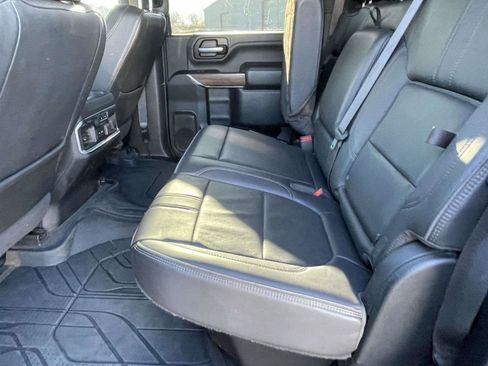 Used 2022 Chevrolet Silverado 3500 High Country image 12