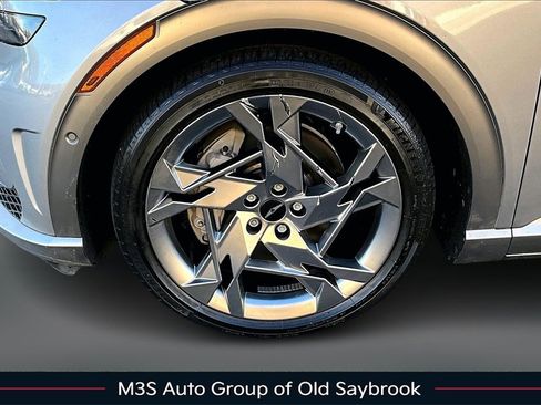 Used 2023 Genesis GV60 Performance image 34