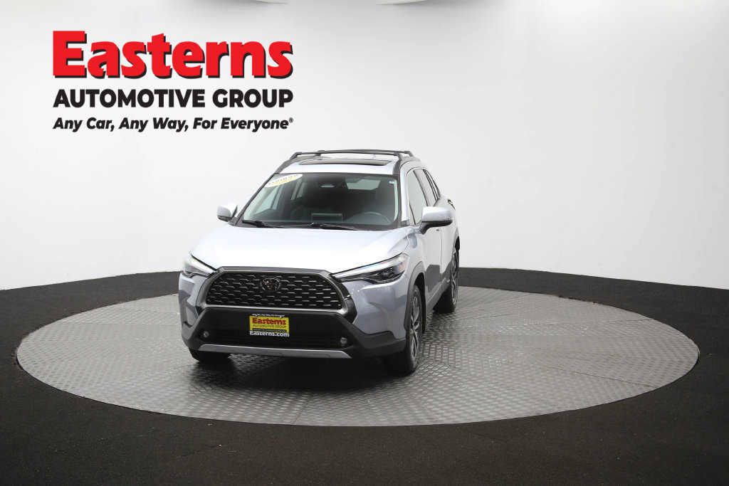 Used 2023 Toyota Corolla Cross XLE AWD/4WD image 57