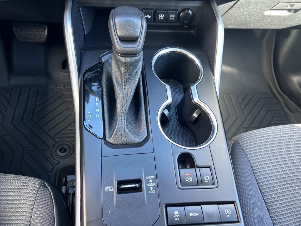 Certified 2020 Toyota Highlander L FWD image 25