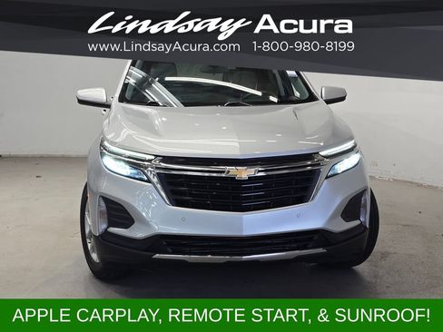 Used 2022 Chevrolet Equinox LT FWD image 2