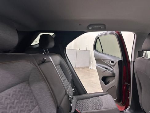 Used 2024 Chevrolet Equinox LT AWD/4WD image 25