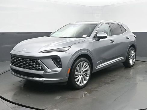 New 2026 Buick Envision Avenir image 1