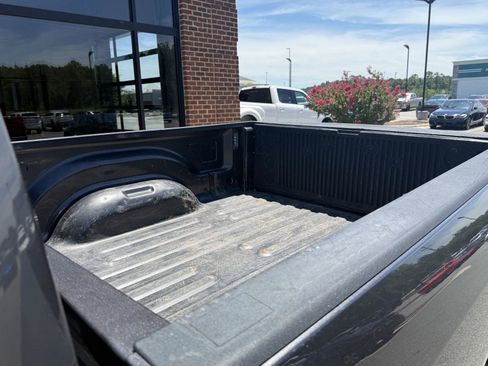 Used 2019 RAM 1500 Big Horn AWD/4WD image 12